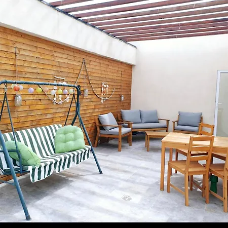 Ewe Apartment *